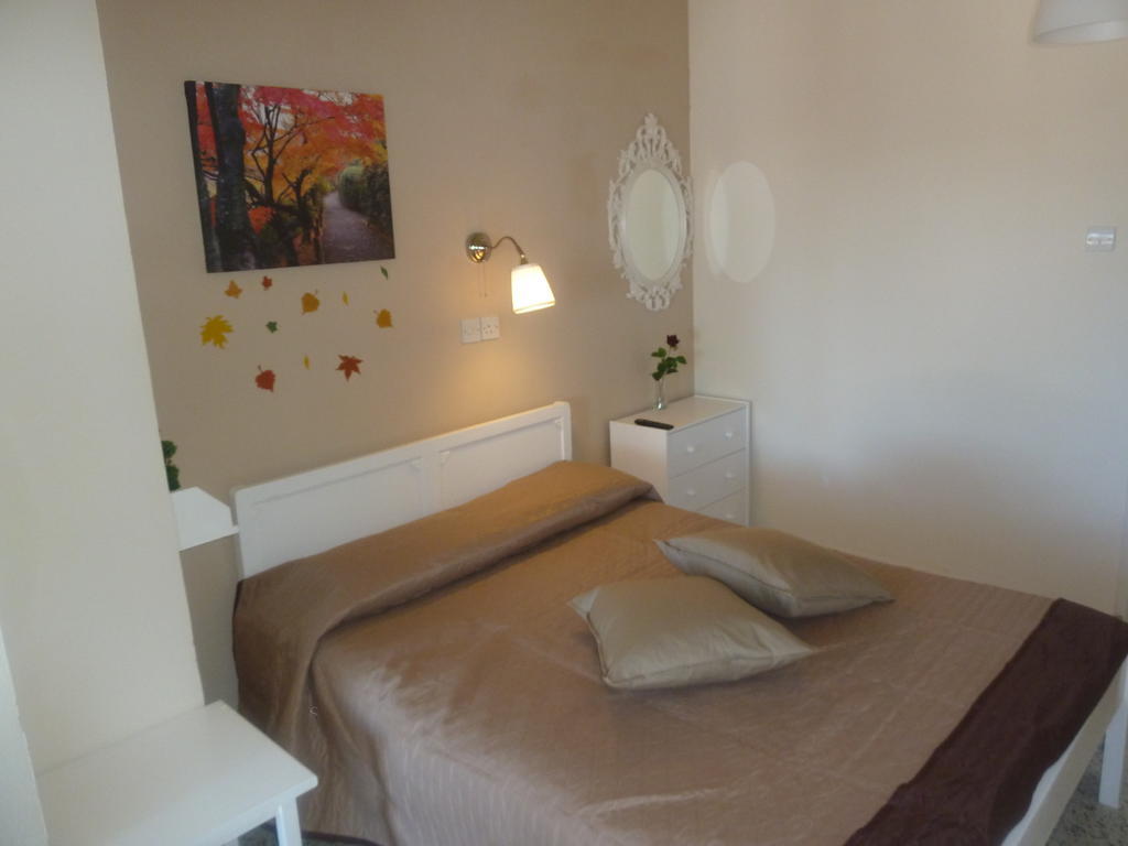 Capuralli Hotel Pedhoulas Extérieur photo